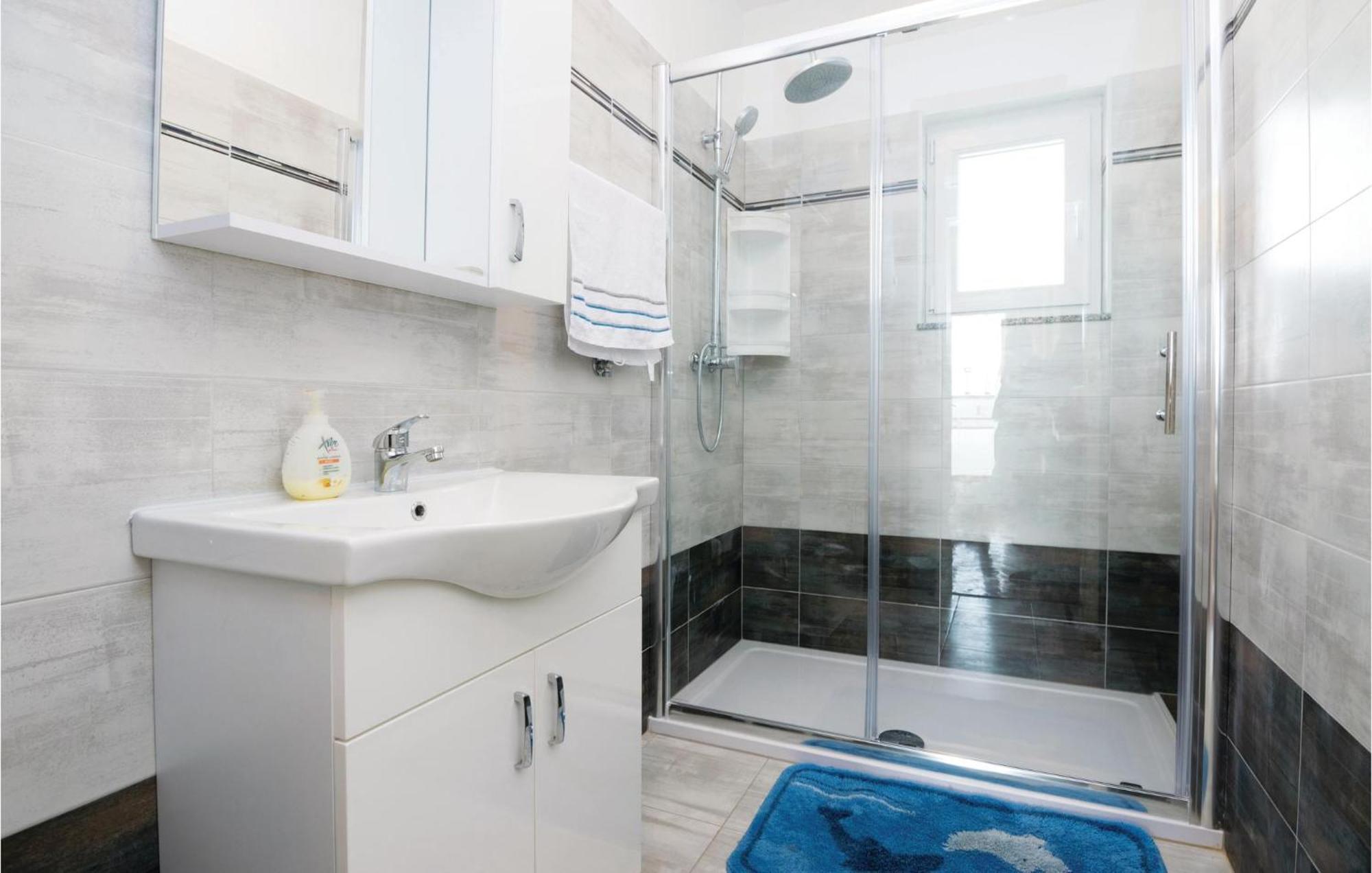Stunning Home In Zadar With Kitchen Zewnętrze zdjęcie