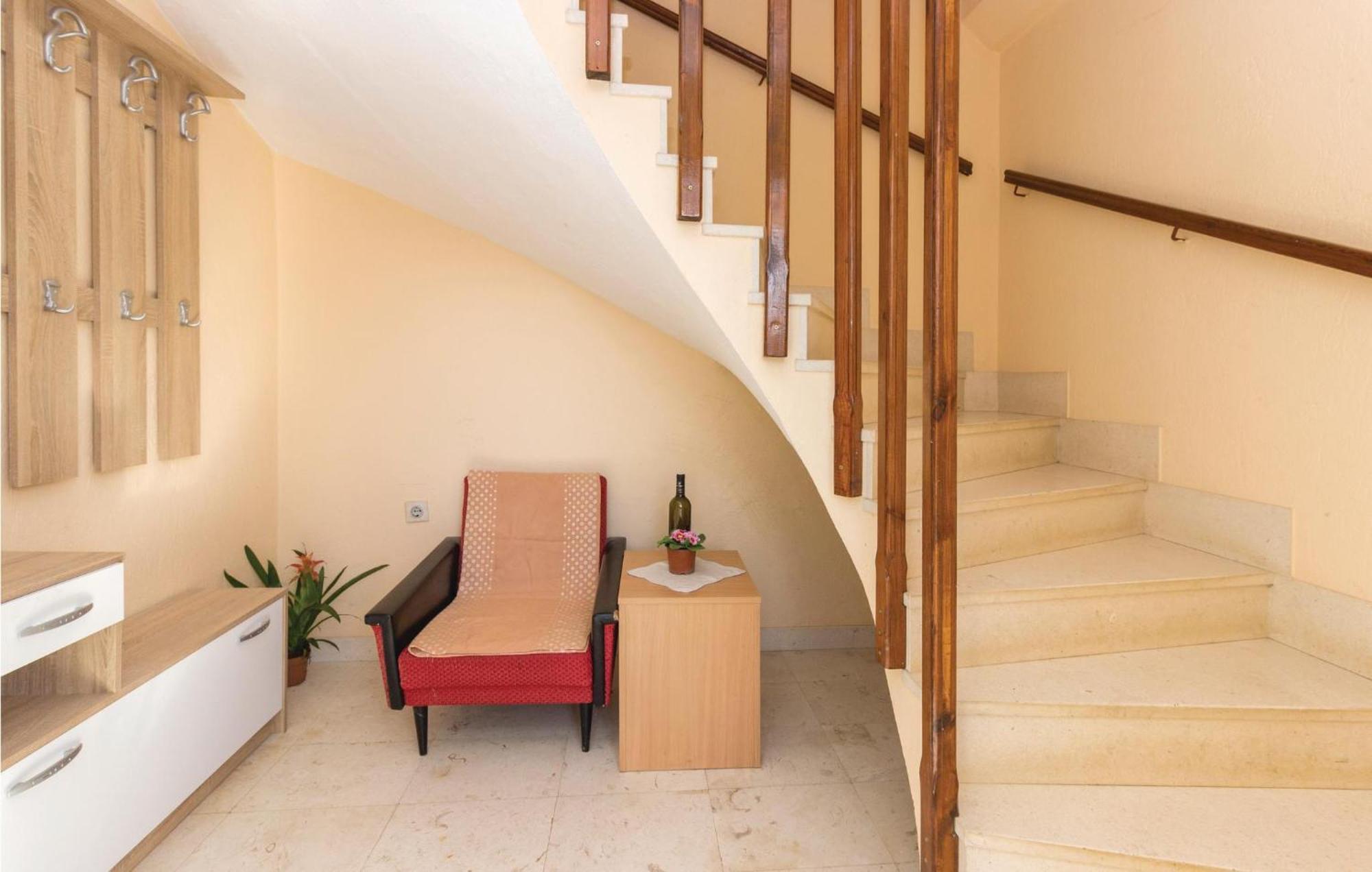 Stunning Home In Zadar With Kitchen Zewnętrze zdjęcie